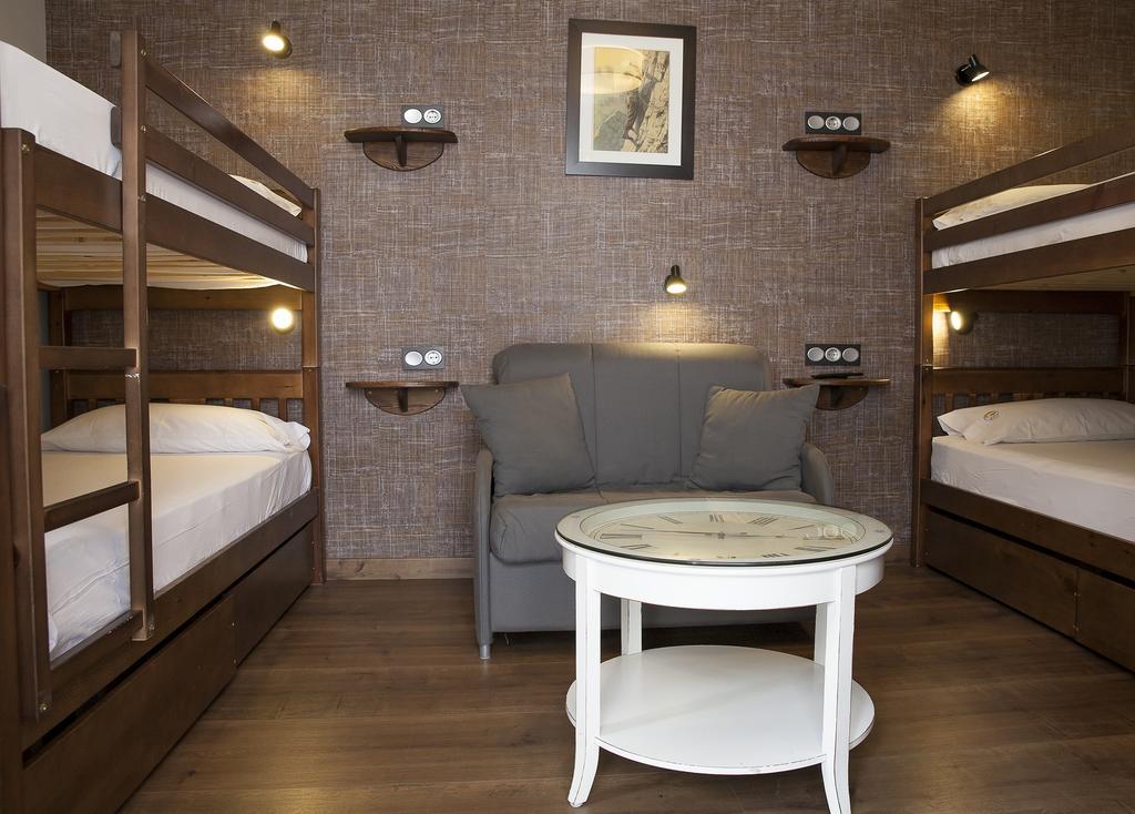 Hostel-Albergue Monte Perdido 톨라 외부 사진
