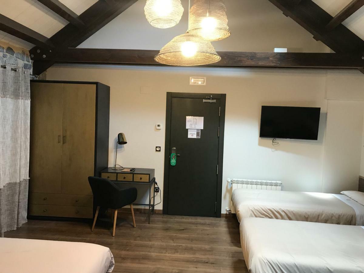 Hostel-Albergue Monte Perdido 톨라 외부 사진